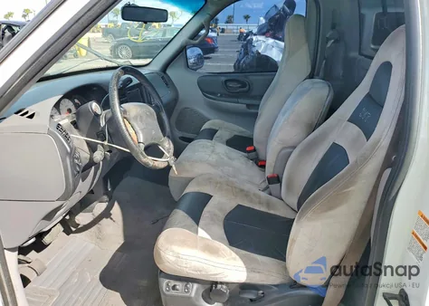 1999 Ford F150 Svt Lightning из США, поврежденный, VIN 2FTZF0739XCA72825